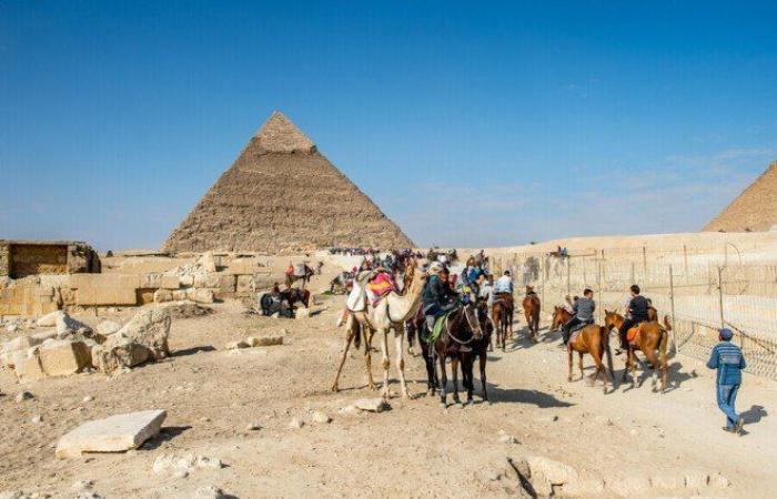 رد مصري حاسم على تقرير إسرائيلي مسيء لأهرامات الجيزة.. «الغيرة من حضارة لا تُقارن»