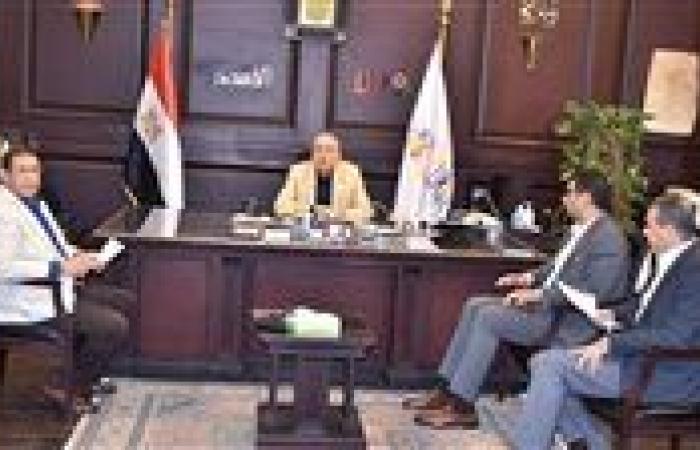 محافظ الأقصر يتابع أحدث مستجدات منظومة التقنين