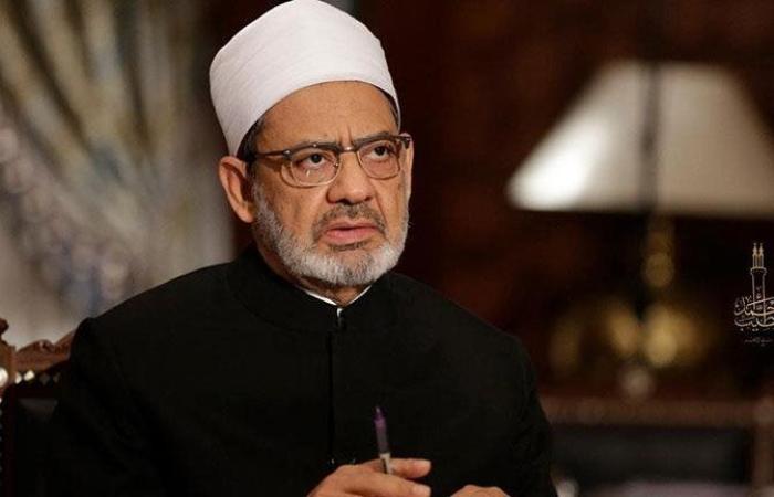 شيخ الأزهر ينعى ضحايا حادث الطريق الإقليمي قرب منشأة القناطر