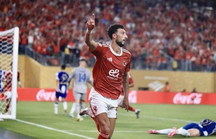 مصطفى محمد وثنائى فلسطينى.. الأهلى يبدأ رحلة البحث عن بديل وسام أبو على