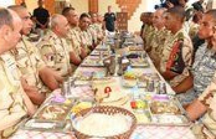 بالبلدي: رئيس
      الأركان
      يتفقد
      معهد
      ضباط
      الصف
      ويلتقي
      بهيئة
      التدريس
      والطلبة