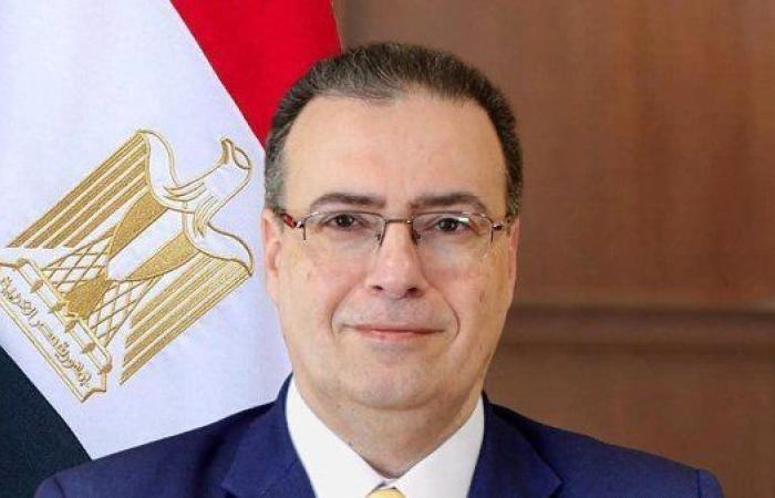 بعد
      تلقي
      260
      ألف
      طلب..
      تعيين
      2700
      موظف
      دفعة
      واحدة
      بالهيئة
      القومية
      للبريد - غاية السعودية
