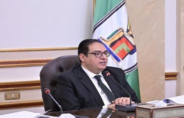 اجتماع حاسم بجامعة القاهرة لمراجعة تنفيذ المشروعات الإنشائية