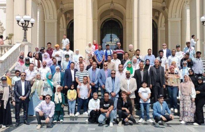طلاب ذوي الإعاقة بجامعات الصعيد ينظمون زيارة ميدانية إلى الأكاديمية الوطنية لتكنولوجيا المعلومات