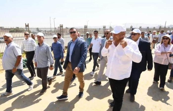 «الشربينى» يتفقد المنطقة الاستثمارية ومشروع الأرينا بحدائق «تلال الفسطاط»