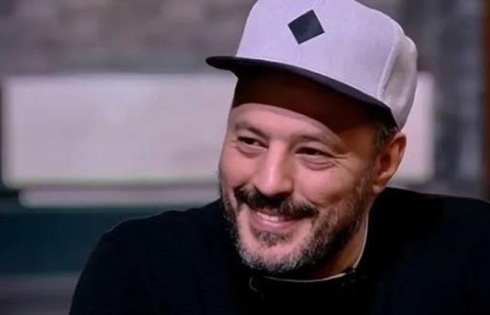 الفنان عمرو عبد الجليل يسخر من أزمة مها الصغير بطريقته الخاصة