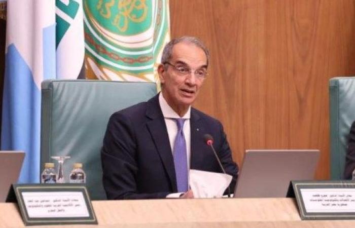 بعد حريق رمسيس .. وزير الاتصالات: البورصة لم تواجه مشكلات تكنولوجية