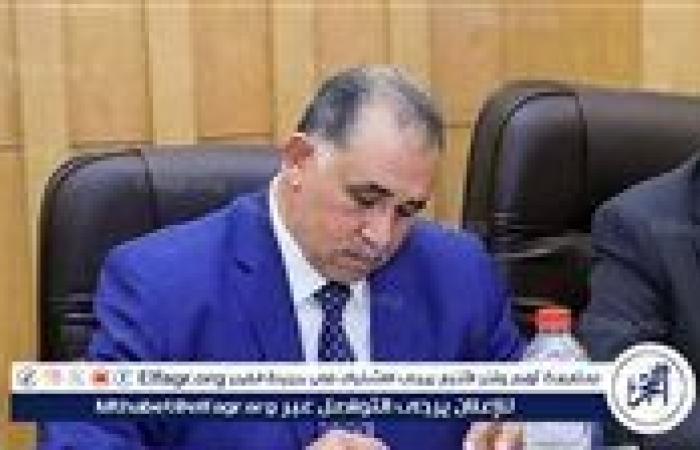 بالبلدي: نقيب
      المحامين:
      انفراجة
      في
      أزمة
      الرسوم
      واجتماع
      مرتقب
      لحلها
      نهائيًا