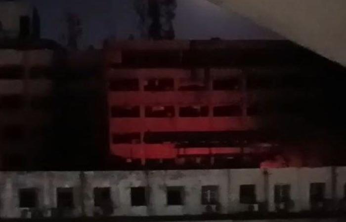 السيطرة على الحريق المتجدد في الطابق الأخير من سنترال رمسيس