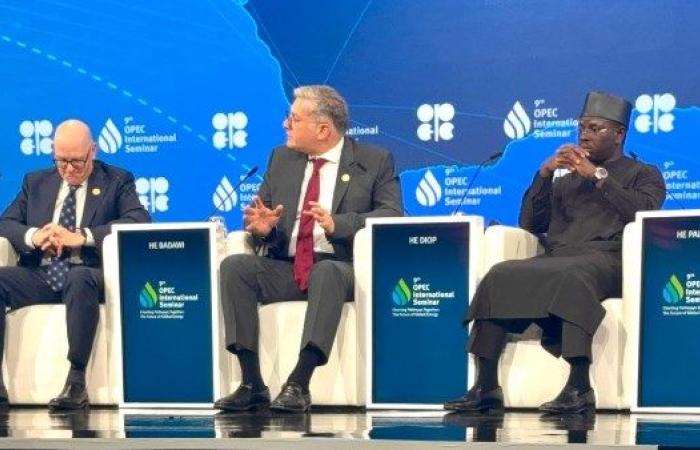 وزير البترول يشارك كمتحدث رئيسي في الجلسة الوزارية تحت عنوان "مسارات لمشهد طاقة مرن"