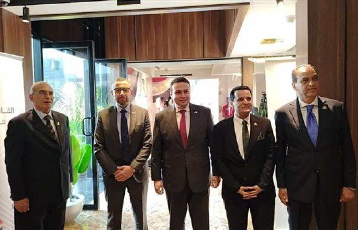 انتخابات الشيوخ.. توافد قيادات أحزاب القائمة الوطنية على مقر حزب الجبهة