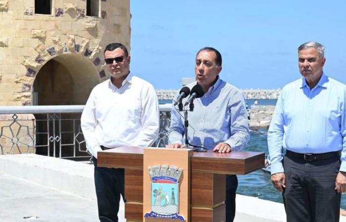 رئيس الوزراء : 7500 عقار آيل للسقوط  بالإسكندرية و خطة لإحلال 55 ألف وحدة سكنية كبديل آمن