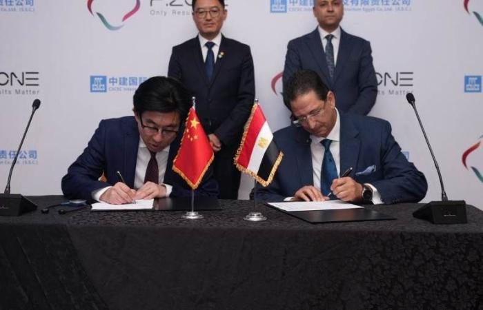تعاون استراتيجي بين «بي.زون» و«CSCEC الصينية» لتنفيذ مرافق «داون تاون لاجون» بالعلمين الجديدة