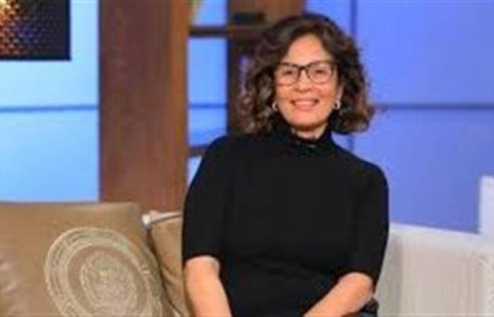 "جبالي" يهنئ الدكتورة جيهان زكى بعد منحها وسام "جوقة الشرف" من الرئيس الفرنسي