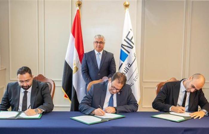 500 فرصة عمل جديدة في مشروع إعادة تدوير البلاستيك بالمنطقة الاقتصادية لقناة السويس