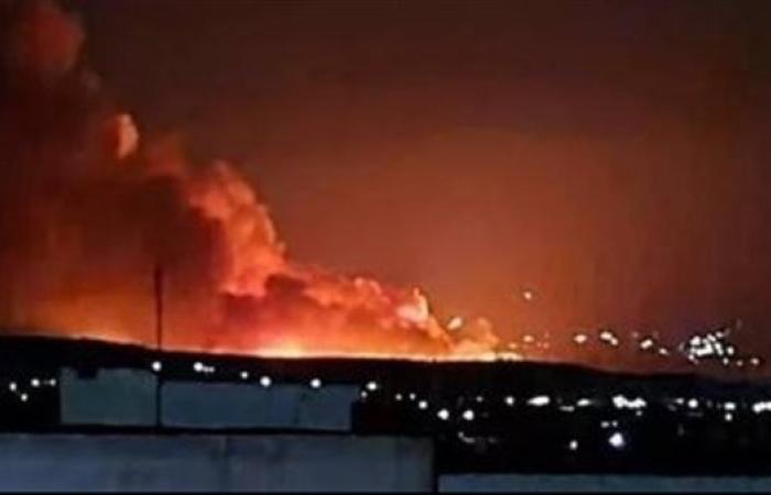 سانا: الاحتلال الإسرائيلي يستهدف مواقع انتشار القوات الأمنية والعسكرية في السويداء