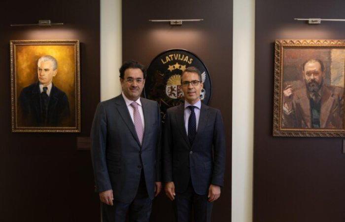 الكويت ولاتفيا تعقدان الجولة الأولى من المشاورات السياسية بينهما