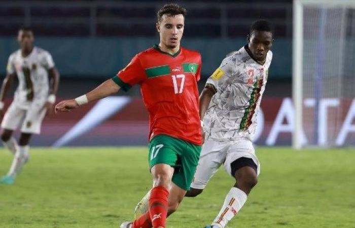 لوائح القيد تُهدد صفقة عبدالحميد معالي.. الزمالك في مأزق