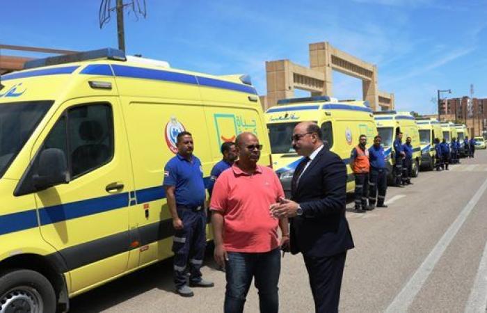 بالأسماء.. إصابة 21 شخصًا بينهم أطفال في انقلاب ميكروباص بالإسماعيلية