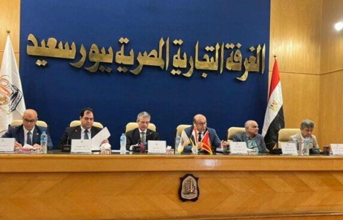 الغرفة التجارية بـ بورسعيد تناقش مشاكل المنطقة الحرة مع رئيس مصلحة الجمارك