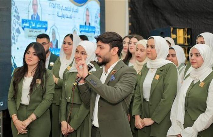 فريق بإعلام الزقازيق يقدم مشروعًا للتخرج  يبرز أهمية اللحظات اليومية في الحياة