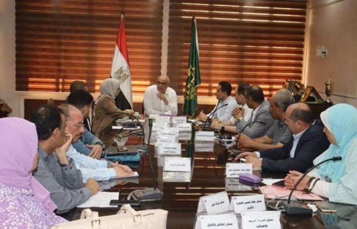 محافظ القليوبية يتابع معدلات إنجاز مبادرة "حياة كريمة" بشبين القناطر