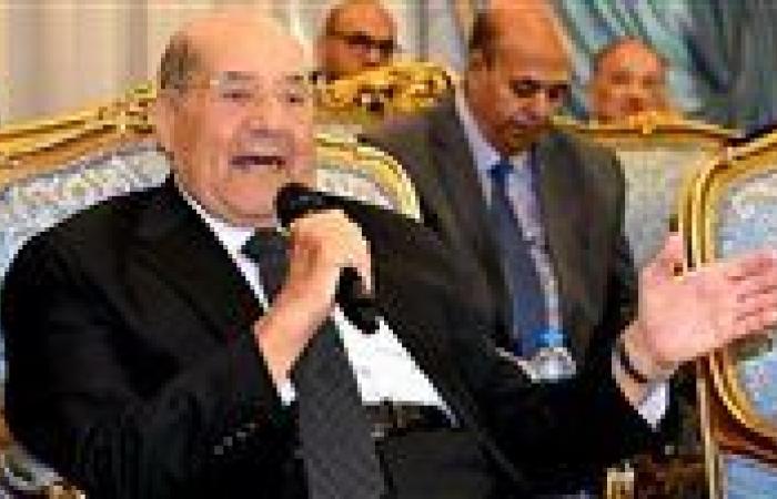 رئيس الشيوخ: أعضاء المجلس أرقى ما أنجبت مصر من العقول.. وما رفعناه من موضوعات للرئيس كان محل تقدير