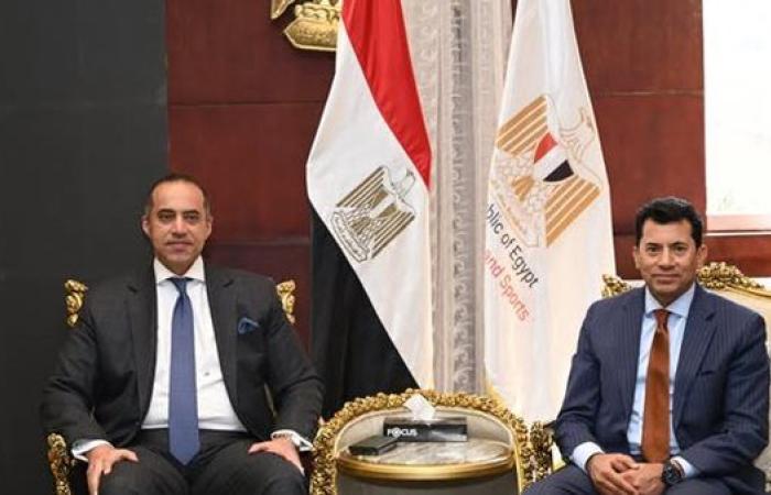 وزيرا الرياضة والشئون النيابية يشاركان في ...