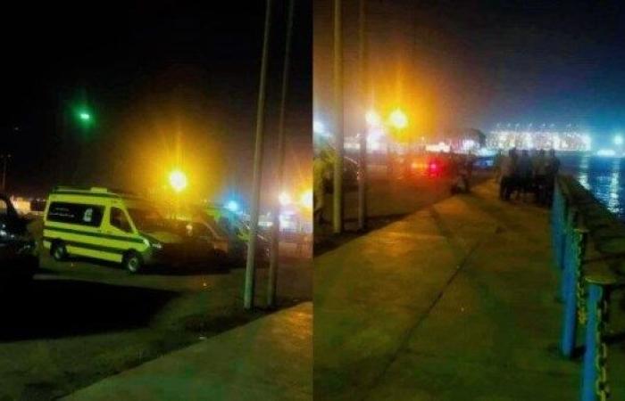 مصرع 3 أشخاص في غرق سيارتي نقل سقطتا من معدية في بورسعيد