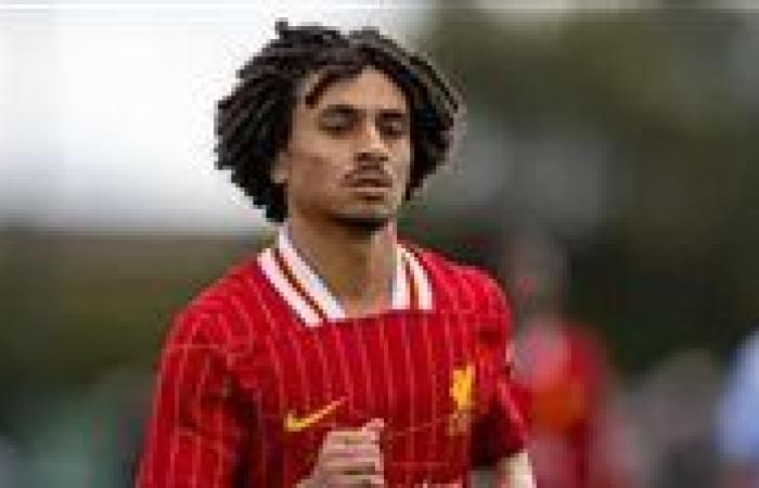 مصر أم إنجلترا؟.. نجم ليفربول الصاعد كريم أحمد يختار رسميا منتخبه الوطني