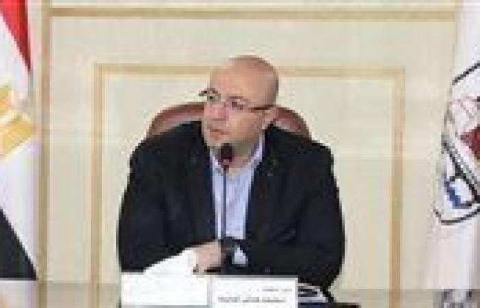 تنطلق غدا.. محافظ بني سويف يناقش استعدادات عقد امتحان الدور الثاني للإعدادية