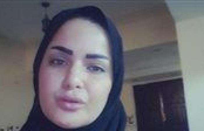 وشم الأهلي والسجن والحجاب.. فصول متناقضة في حياة سامية حداقة الشهيرة بـ"سما المصري"