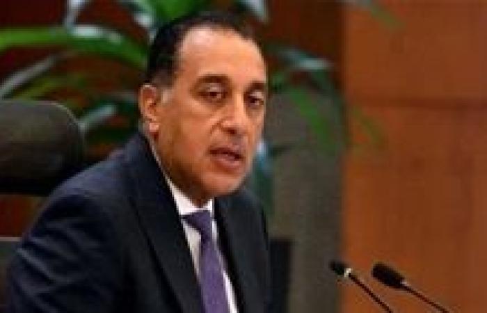 مدبولى: متابعة دورية من الرئيس لمشروعات تنمية الساحل الشمالى الغربى