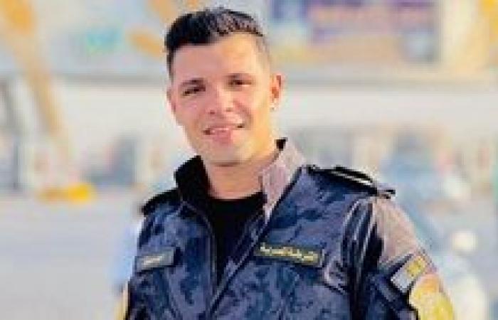 الكاتب الصحفي أشرف أبو طالب يتقدم بأرق التهاني والتبريكات للنقيب أحمد إبراهيم بمناسبة الترقية