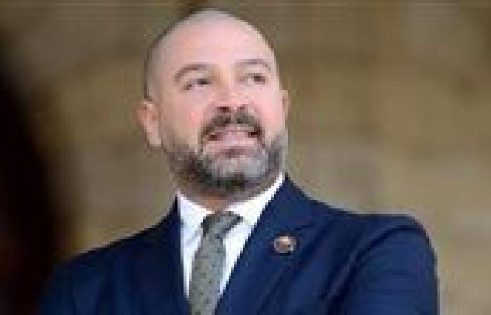النائب أحمد دياب يصل مقر اتحاد الكرة لحضور حفل قرعة الدوري للموسم الجديد