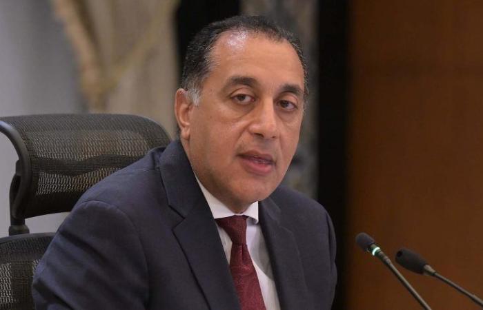 رئيس الوزراء يتابع الإجراءات المتخذة لمجابهة حوادث الطريق الدائرى الإقليمى
