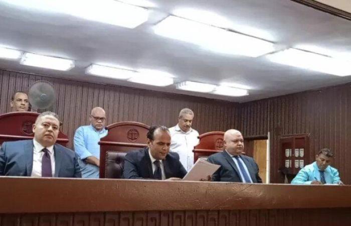 المؤبد لعامل والغرامة 200 ألف بتهمة حيازته المخدرات في شبرا الخيمة