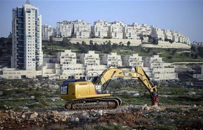 الاحتلال يصادق على 3 مخططات استيطانية شرق القدس لعزل مناطق فلسطينية