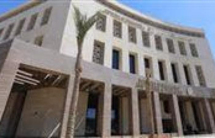 بعد تطوير اللغة الإنجليزية.. خطاب عاجل من التعليم للمديريات حول كتب المستوى الرفيع لمدارس اللغات