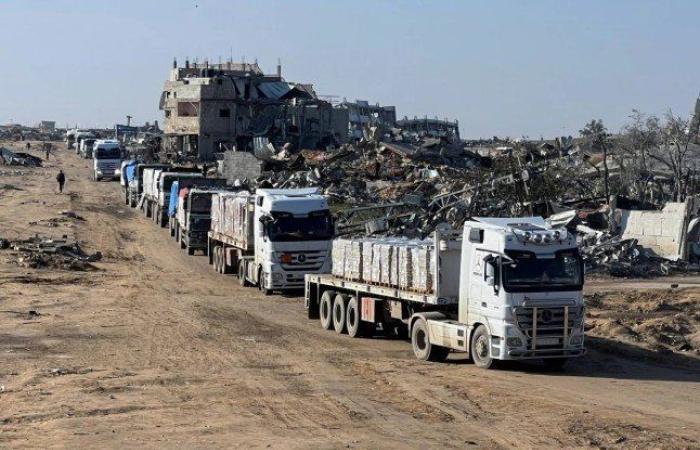 مفوض الأونروا: 6 آلاف شاحنة مساعدات جاهزة للعبور إلى غزة والمجاعة تتفاقم بسبب الحصار الإسرائيلي