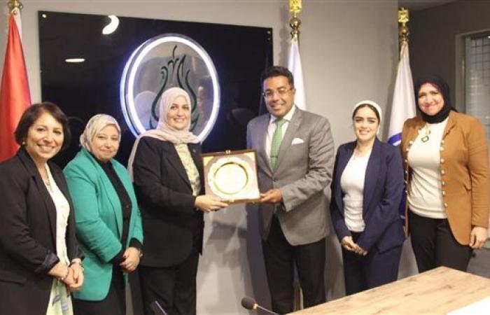 حزب الوعي يعقد ندوة حول توعية المرأة بالمشاركة الانتخابية