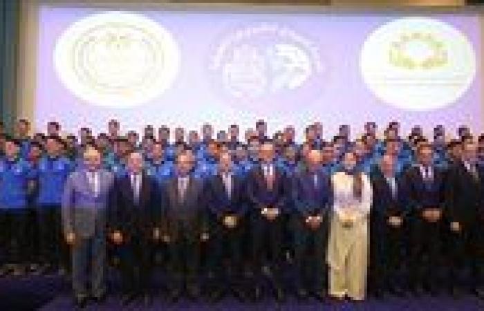 وزير العمل يشارك في حفل تخرج الدفعة الرابعة لطلاب مدرسة السويدي للتكنولوجيا