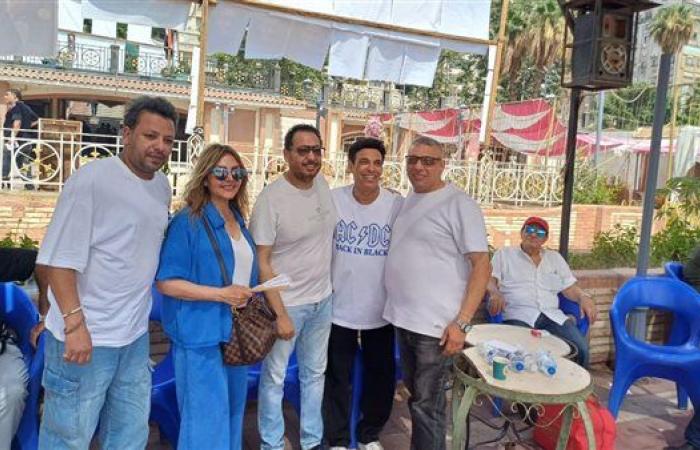 سعد الصغير وطارق عبد الحليم يدليان بأصواتهما في انتخابات التجديد النصفي لنقابة الموسيقيين