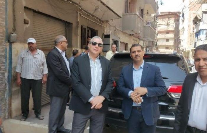 محافظ الغربية يتابع ميدانيا البحث عن مُسنة أسفل العقار المُنهار بعد استخراج نجلها