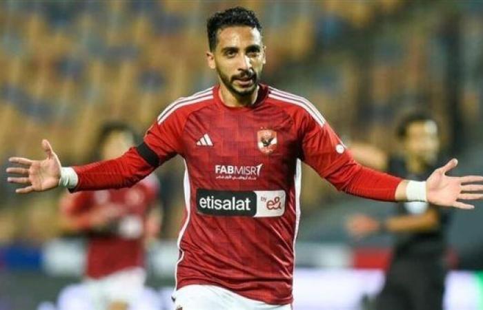 ما سبب غياب كريم فؤاد وكوكا عن مباراة الأهلي الودية ضد إنبي؟ (خاص)