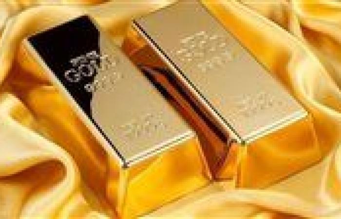الذهب يرتفع مع تراجع الدولار وعوائد السندات وترقب الأسواق لقرار الفيدرالي