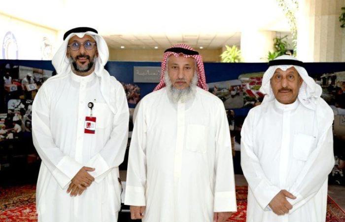 الهلال الأحمر الكويتي تجري تنسيقا مشتركا مع الجمعيات الخيرية لإيصال المساعدات الإنسانية إلى قطاع غزة