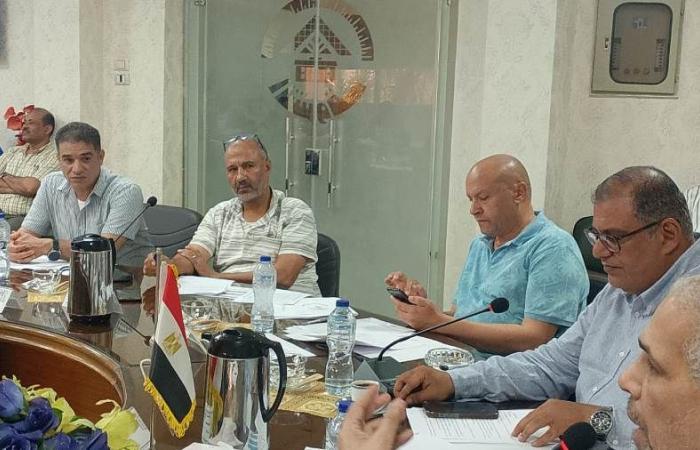 بـ11.6 مليون جنيه.. بيع 7 محلات تجارية بمزاد علني في مدينة الشروق
