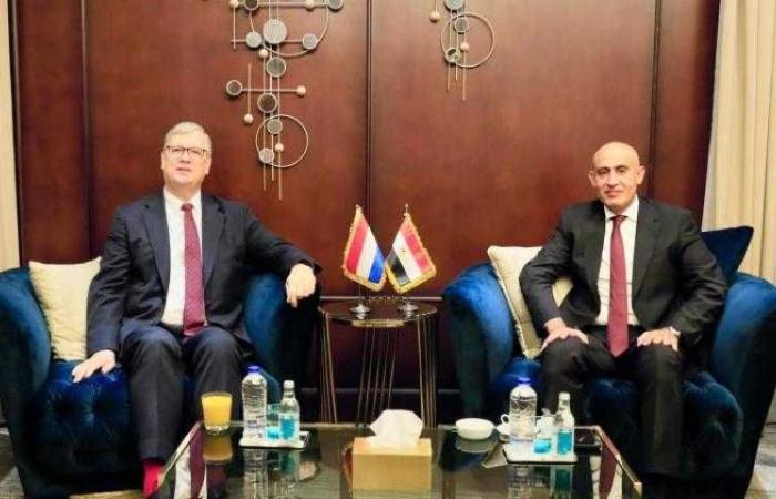 وزير التربية والتعليم يلتقي سفير هولندا بالقاهرة لبحث سبل تعزيز التعاون في مشروعات التعليم الفني