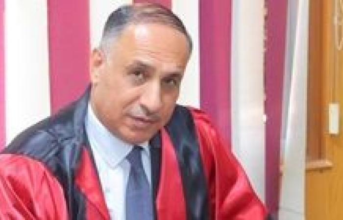 منح فيصل عطاري درجة الدكتوراه في العلوم السياسية والاقتصادية